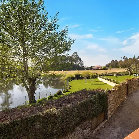 Azenha Da Lagoa Negra 度假居