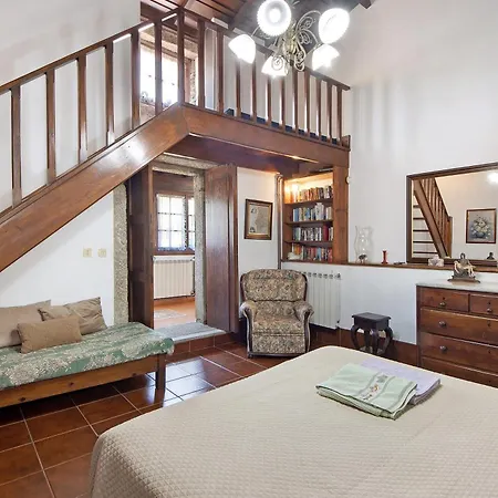 Azenha Da Lagoa Negra