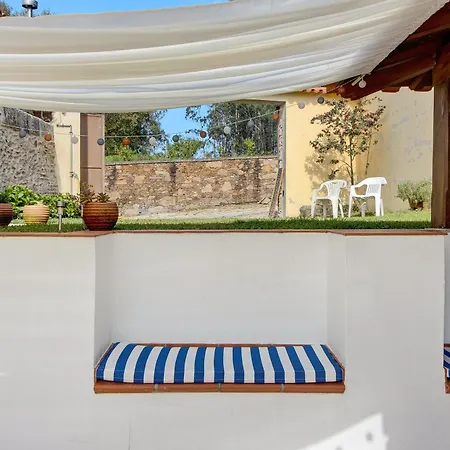 Azenha Da Lagoa Negra *