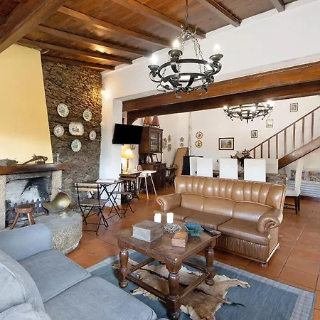 Azenha Da Lagoa Negra بيت للعطل *