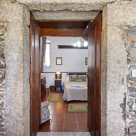 Tatil Evi Azenha Da Lagoa Negra *