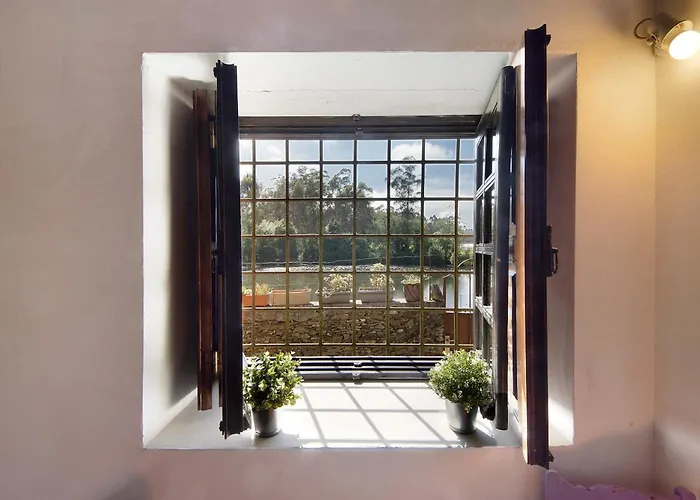 Azenha Da Lagoa Negra