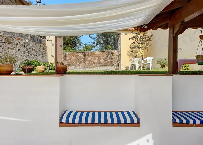 Azenha Da Lagoa Negra *