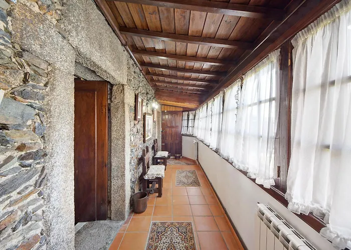 Azenha Da Lagoa Negra *