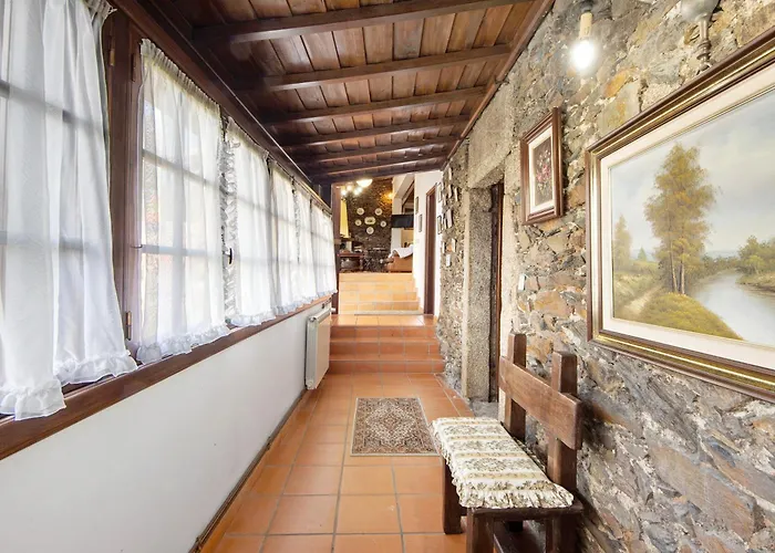 Azenha Da Lagoa Negra *