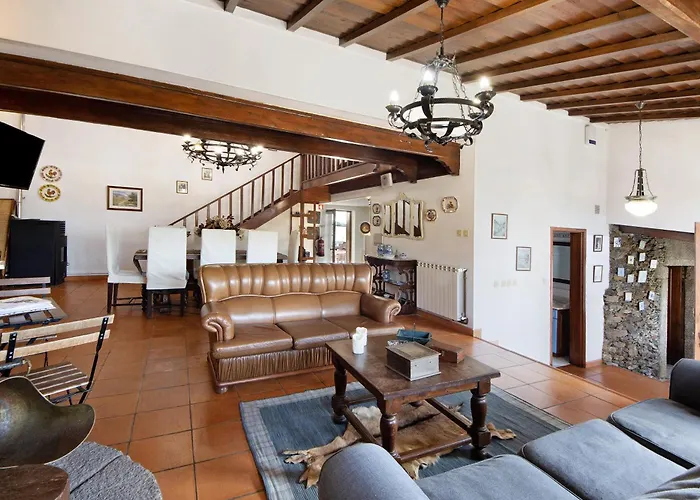 Azenha Da Lagoa Negra * Barqueiros (Braga)